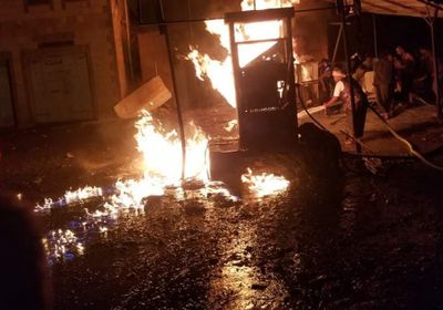 امتد لساعات.. حريق في محطة وقود مخالفة بتعز