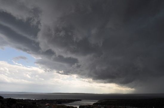 سحب تغطي سماء الجنوب غدًا