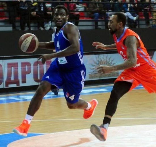  سلة سموحة تتعاقد مع الإيفواري ديابتيه