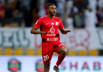 العين الإماراتي يتعاقد مع سعيد أحمد لـ3 مواسم