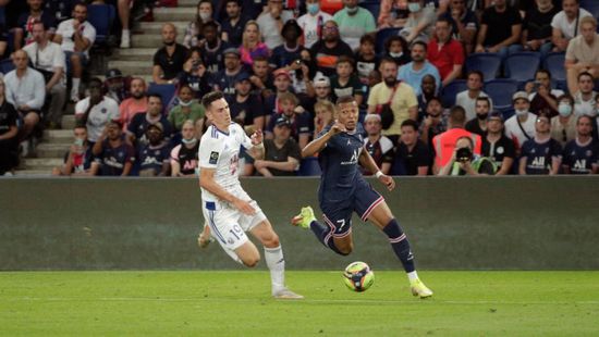 باريس يهزم ستراسبورج برباعية ليلة تقديم ميسي