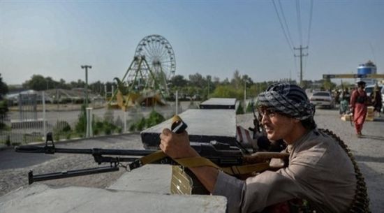 مسلحو طالبان يعترضون مروحية بمطار هيرات الأفغانية