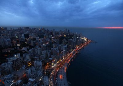  انقطاع التيار الكهربائي في كافة أنحاء لبنان