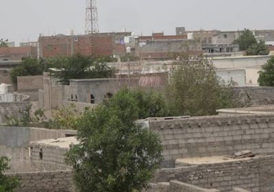 المدفعية الحوثية تقصف التحيتا وتروع سكانها