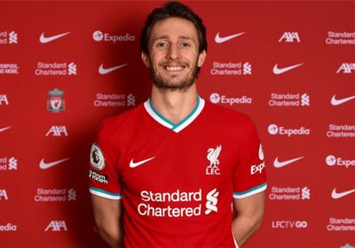  مدافع ليفربول يجري الكشف الطبي للانتقال إلى شيفيلد يونايتد