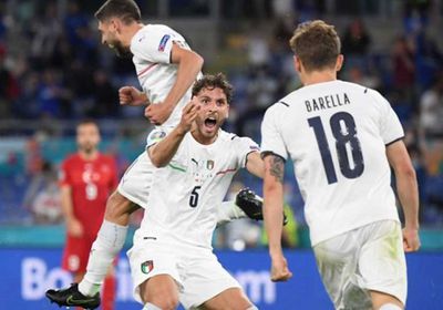  يوفنتوس يقدم عرضه النهائي لضم لوكاتيلي بـ35 مليون يورو