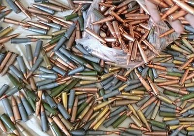 قادمة من مأرب.. إحباط تهريب شحنة ذخيرة إلى عدن