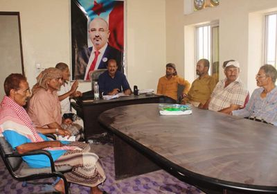 "انتقالي حالمين" يراقب الأسواق ويناقش المستجدات الأمنية