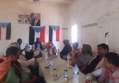 "انتقالي قلنسية" يناقش تشكيل لجنة رقابة على الأسواق