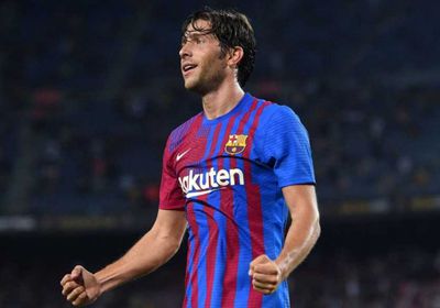 روبيرتو يرفض الاحتراف ويتمسك ببرشلونة