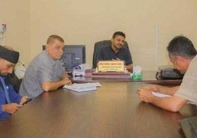 غرامات على المحال المخالفة لمعايير النظافة بالشيخ عثمان