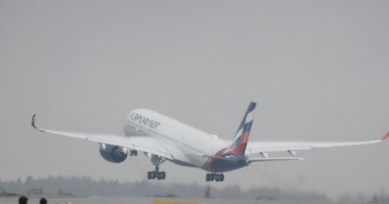 روسيا تتجه لتأجير رحلات طيران لإجلاء مواطنيها من أفغانستان