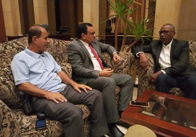 وزير الزراعة يبحث إعادة أنشطة "الدولي للتنمية الزراعية"