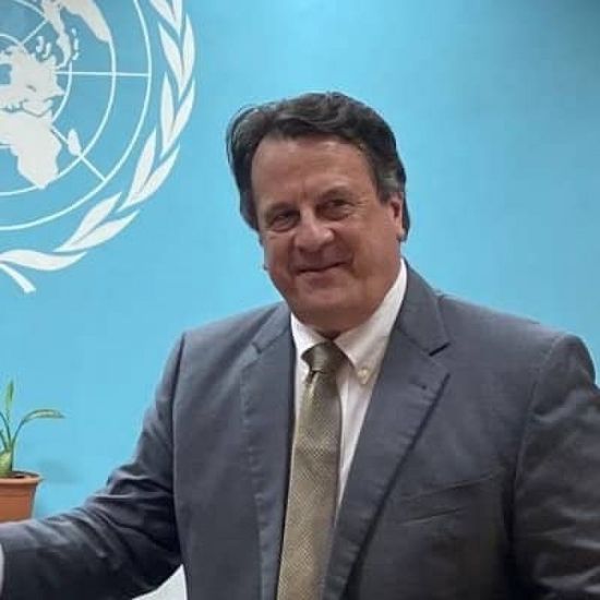 جريسلي: الفيضانات والجفاف ينشران الأمراض