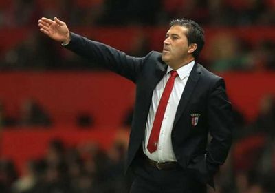  مدرب فنزويلا يستقيل لعدم تقاضيه راتبه منذ 12 شهرا