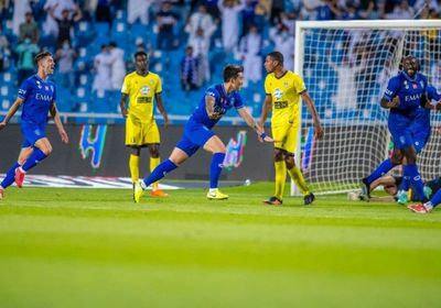 الهلال يحقق فوزا قاتلا على التعاون ويتصدر الترتيب (فيديو) 