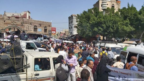 تجدد الاحتجاجات في تعز على جرائم مليشيات الإخوان