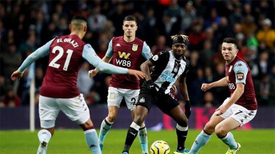  أستون فيلا يحقق فوزه الأول بهدفين في نيوكاسل