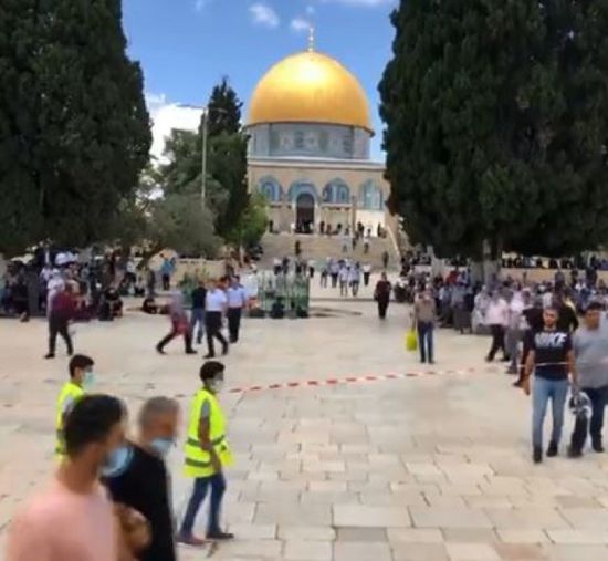 120 مستوطنا إسرائيليا يقتحمون المسجد الأقصى