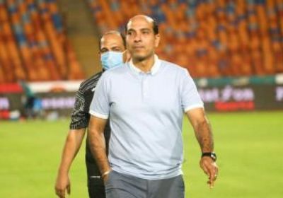  إيقاف مدرب مصري 8 مباريات وتغريمه 100 ألف جنيه