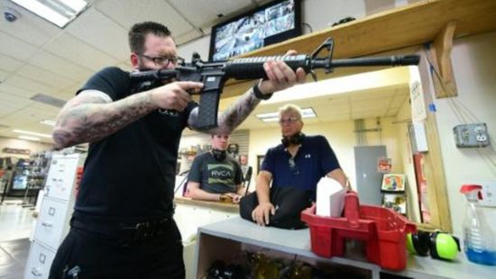 كورونا يلغي المؤتمر السنوي لأول لوبي للأسلحة بأمريكا