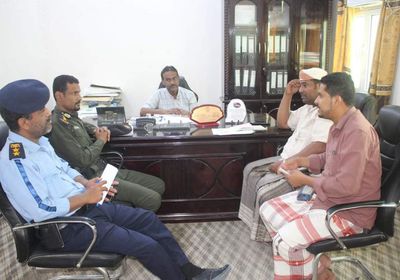 ترقيم سيارات الأجرة في الشحر