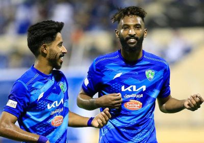 الفتح يذيق الشباب الخسارة الثانية في الدوري السعودي