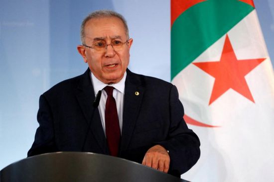 الجزائر ومالي تبحثان العلاقات الثنائية بين البلدين