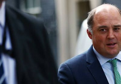 بريطانيا تحذر من هجمات أخرى في مطار كابول