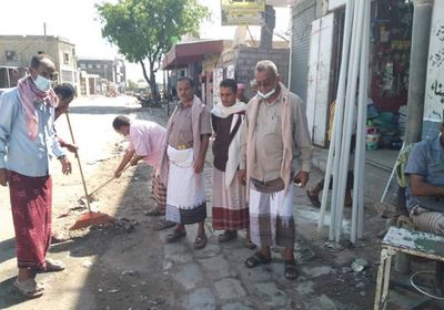 رفع المخلفات من سوق مدينة حبيل جبر