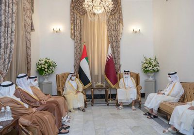 محمد بن راشد يلتقي أمير قطر على هامش قمة بغداد (تفاصيل)