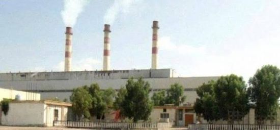 عدن مهددة بظلام تام لغياب وقود محطات الكهرباء