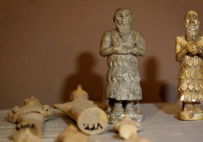 مصر.. ضبط كمية كبيرة من القطع الأثرية في منزل بأسيوط