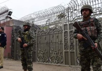  مقتل جنديين باكستانيين في إطلاق نار على الحدود الأفغانية