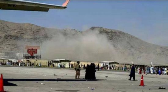 داعش يتبنى الهجوم الصاروخي على مطار كابول