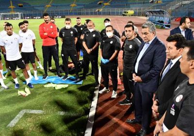 وزير الرياضة يزور معسكر منتخب مصر لتصفيات المونديال