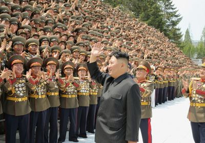 كوريا الشمالية تستعد للقيام بعرض عسكري مهيب