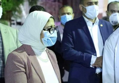 11 وفاة و318 مصابًا بكورونا في مصر