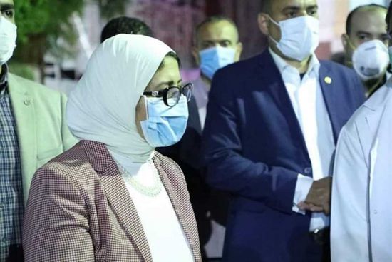 11 وفاة و318 مصابًا بكورونا في مصر