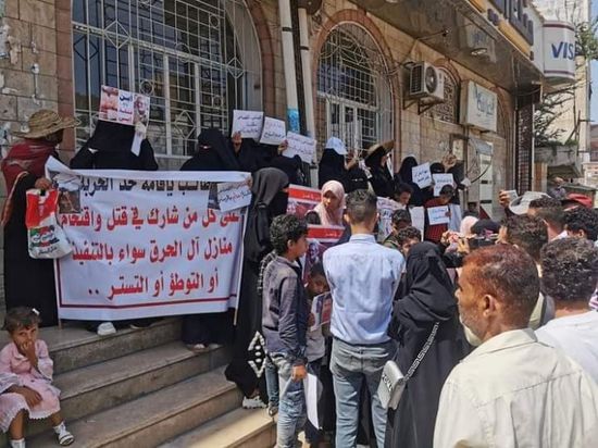 أسرة الحرق تطالب بالقصاص لضحاياها من إخوان تعز