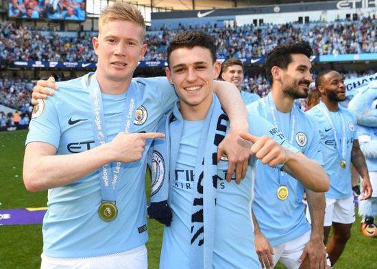 مانشستر سيتي يكافئ لاعبه فودين بعقد جديد