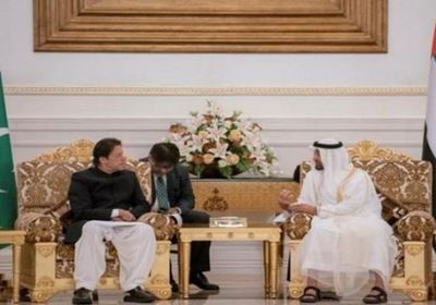 ولي عهد أبو ظبي ورئيس وزراء باكستان يبحثان أوجه العلاقات الثنائية