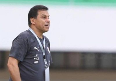 الاتحاد المصري الكرة يدرس عزل حسام البدري