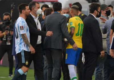 فيفا يصدر بيانًا بشأن أحداث مواجهة الأرجنتين والبرازيل