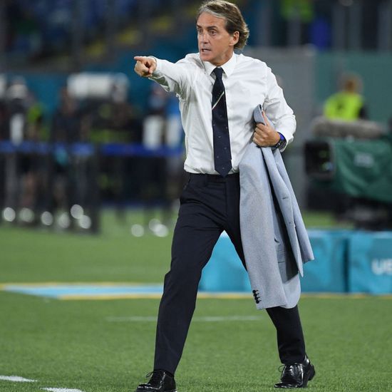 مانشيني يكشف أسباب تعادل منتخب إيطاليا أمام سويسرا