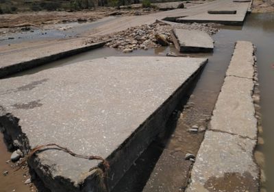 انهيار جسر في الروضة.. واتهامات لعديو بالتقصير