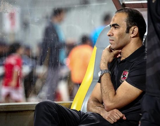  الأهلي ينفي رحيل عبدالحفيظ "يؤدي عمله على أكمل وجه"