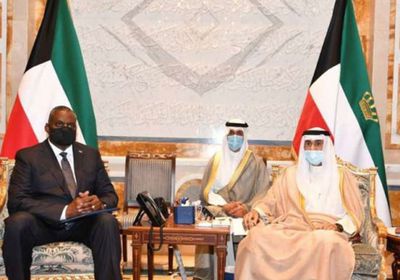 تفاصيل لقاء أمير الكويت ووزير الدفاع الأمريكي