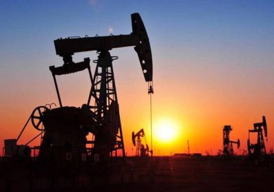 ارتفاع أسعار النفط عند التسوية مع تداعيات "أيدا"