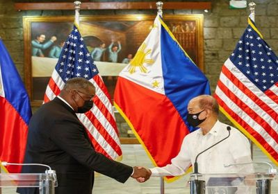  أمريكا تعلن التزامها بمعاهدة الدفاع المشترك مع الفلبين